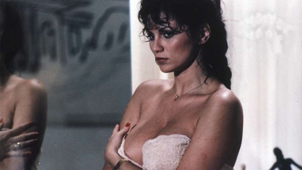 Fotogallery - Serena Grandi icona sexy del cinema italiano