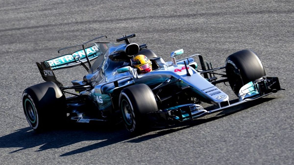 F1, subito Hamilton nei test di Barcellona - SportMediaset