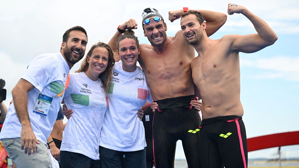 Mondiali Di Nuoto, Italia Vince L'oro Nella Staffetta 4X1,50 Km