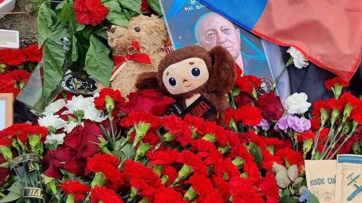 Sonaglio Appendiabiti Per Neonati 0-6 Mesi | Peluche A Forma Di Ape E Fiore | Con Campanelle | Giocattolo Sensoriale Sicuro