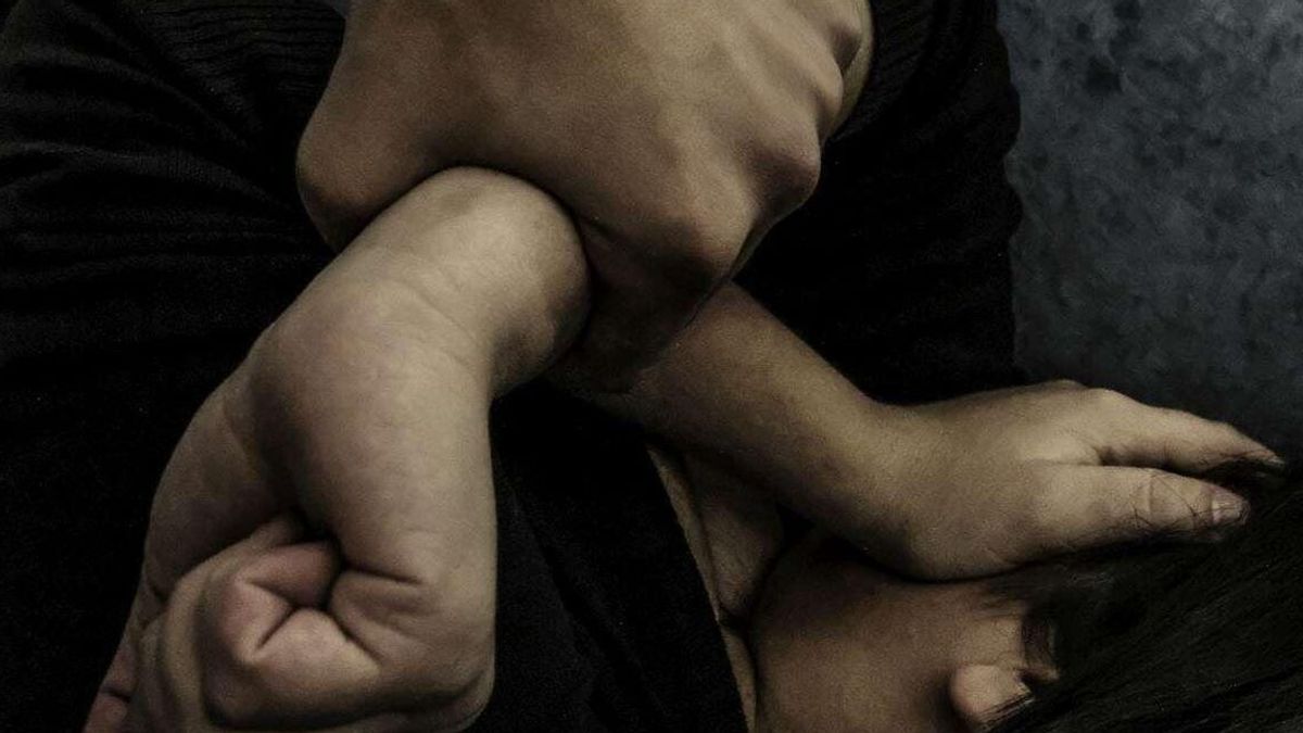 Cuneo, sesso con alunno 14enne: 3 anni e 10 mesi a insegnante