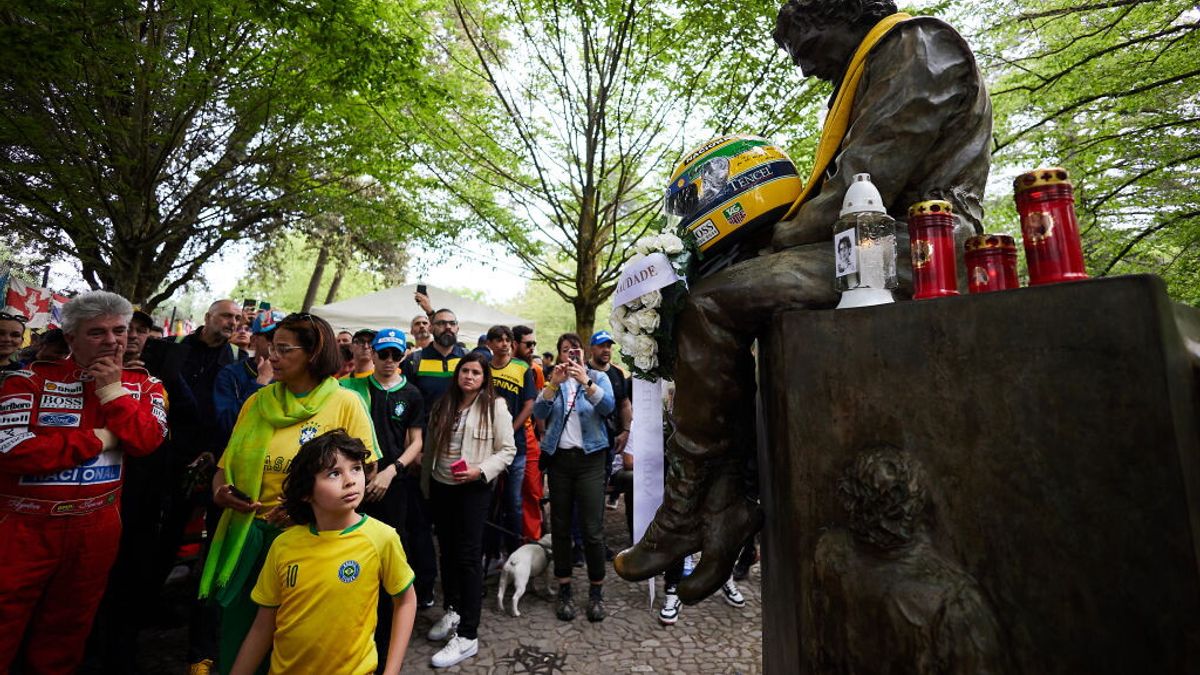 f1-imola-ricorda-ayrton-senna-a-30-anni-dalla-morte