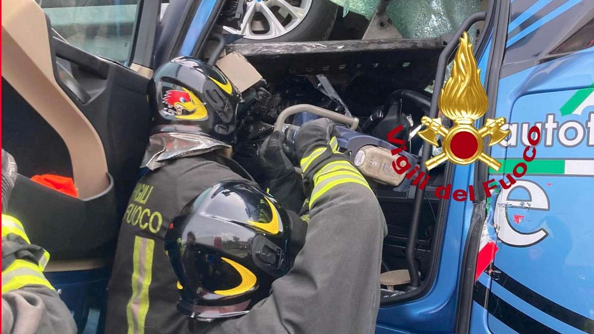 Maxi-incidente sulla A1 tra Firenze e Arezzo: vittime
