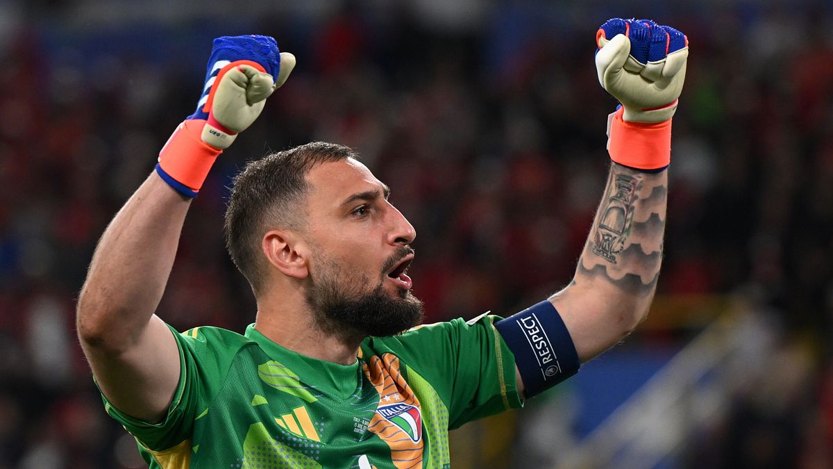 Enzo Raiola e le rivelazioni su Donnarumma: 
