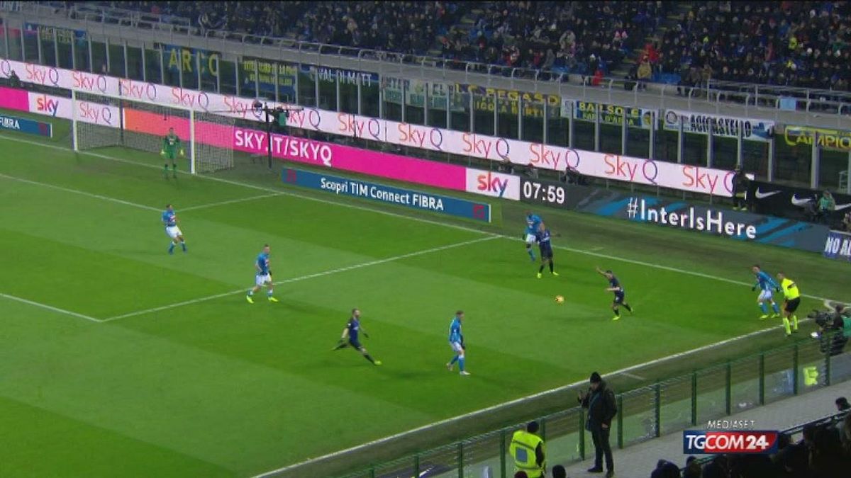 Razzismo negli stadi, quando gli ultras tengono in ostaggio il calcio ...