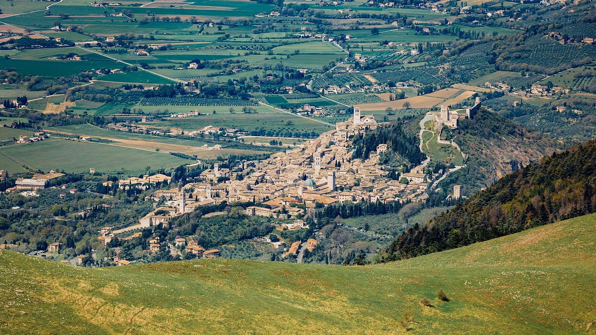 Assisi: escursioni tra natura, musica e spiritualità