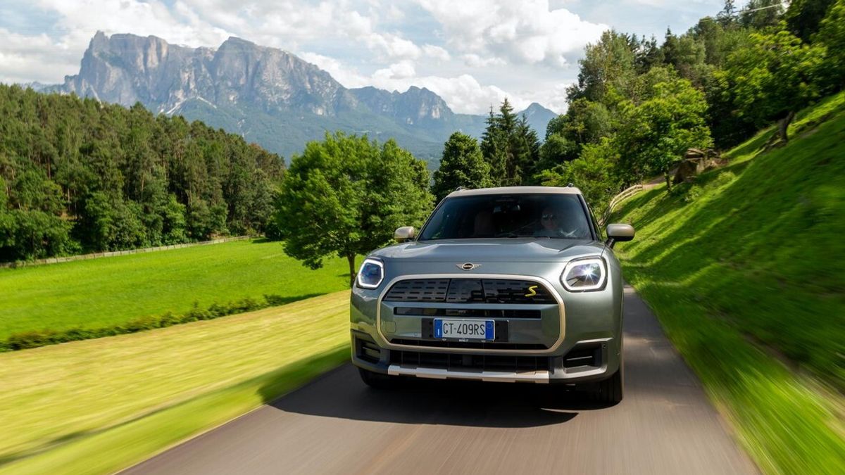 Mini Countryman E 2024: yol testi