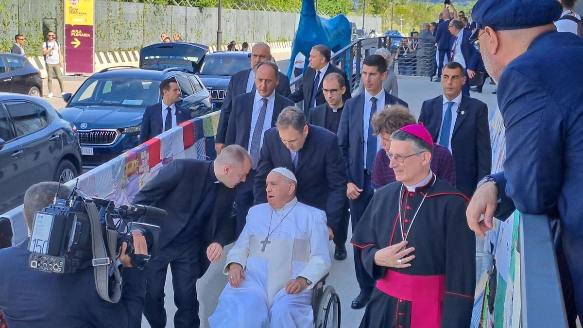 Papa Francesco in visita a Trieste