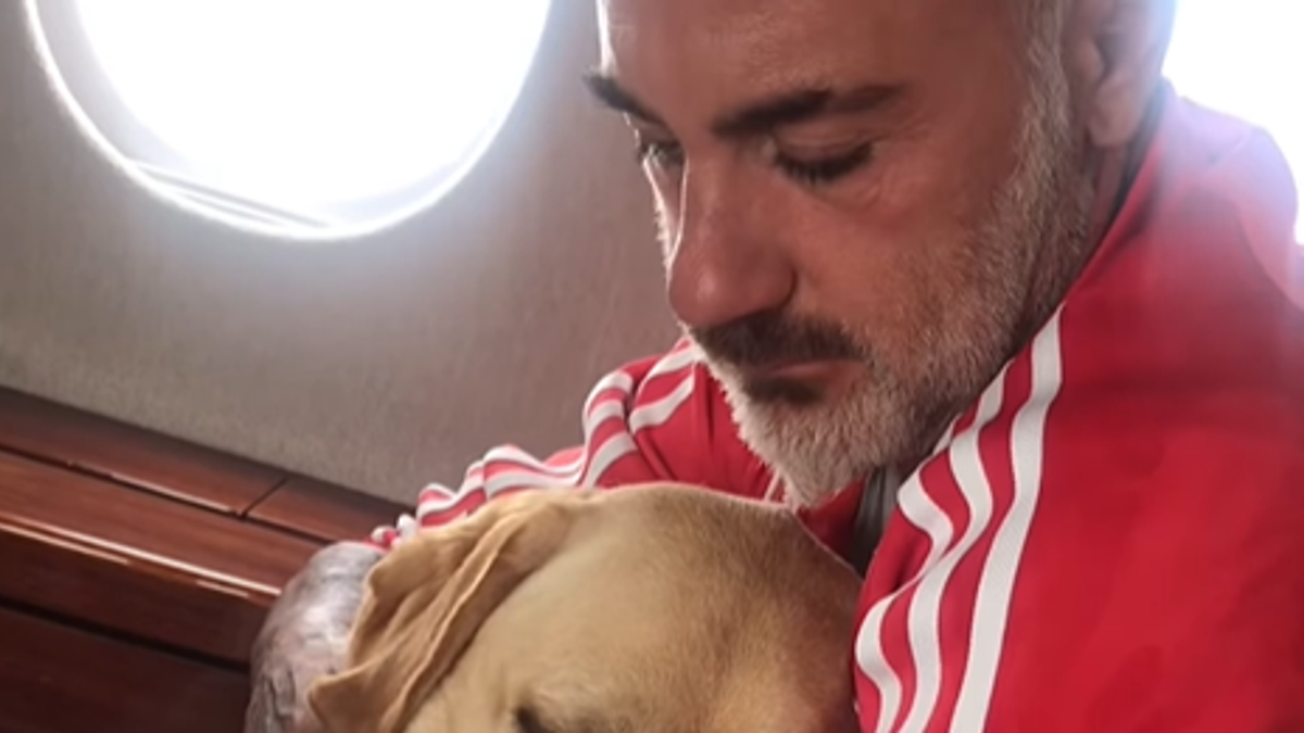 Gianluca Vacchi, il dolore per la morte del cane Gordo "E' stato il mio primo figlio"