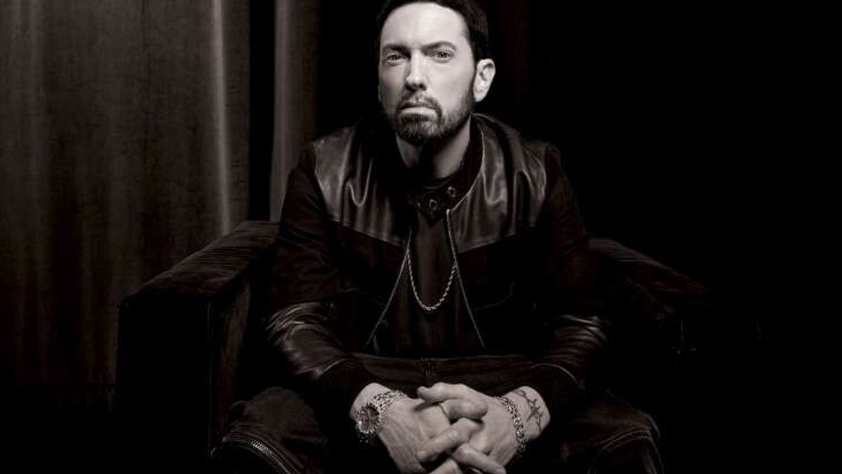 Eminem yeni albümünü yayınladı
