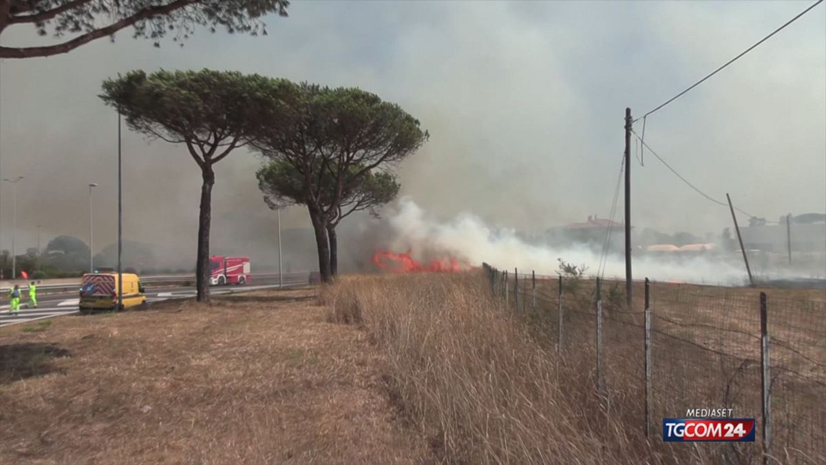 Roma, quattro incendi in poche ore