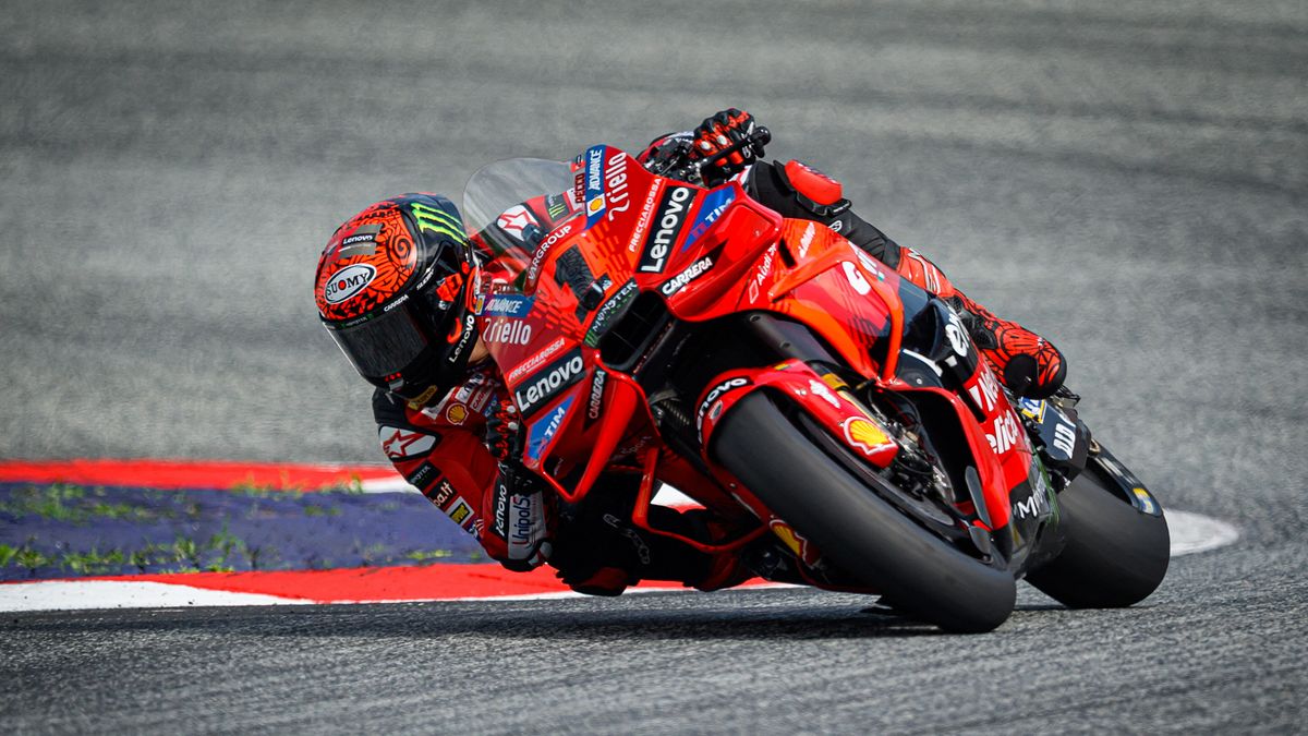 MotoGP Austria: Bagnaia vince la Sprint e aggancia Martin