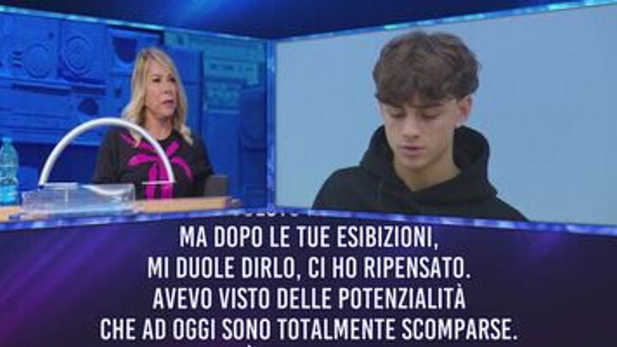 “Amici 24″te Luk3 Anna Pettinelli'nin gözüne giriyor