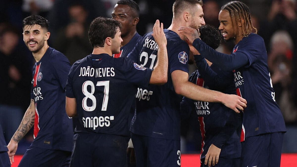 Flocage Officiel PSG – Mayulu N°24 – Saison 2025/2026 – Domicile – Monblason