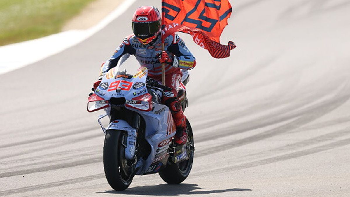 Tra Martin e Bagnaia gode Marc Marquez