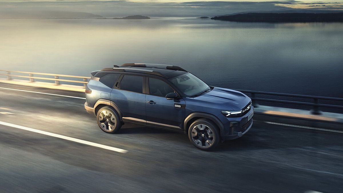 Özel Motorlar 2024: Škoda Elroq, Dacia Bigster, Mini Cooper Cabrio, Kawasaki Versys 1100