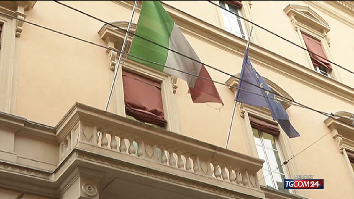 Il Tribunale di Bologna rinvia il dl 'paesi sicuri' alla Corte Ue