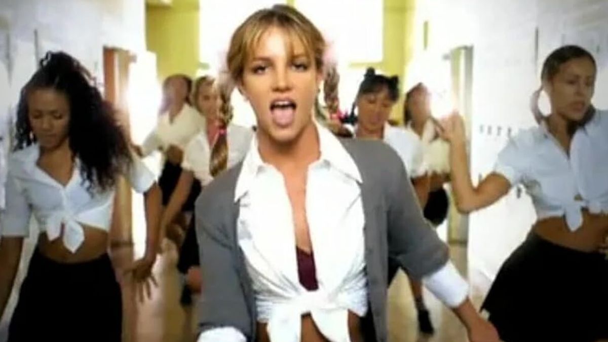 Britney Spears'ın “Baby One More Time”ı YouTube'da bir milyarı aştı