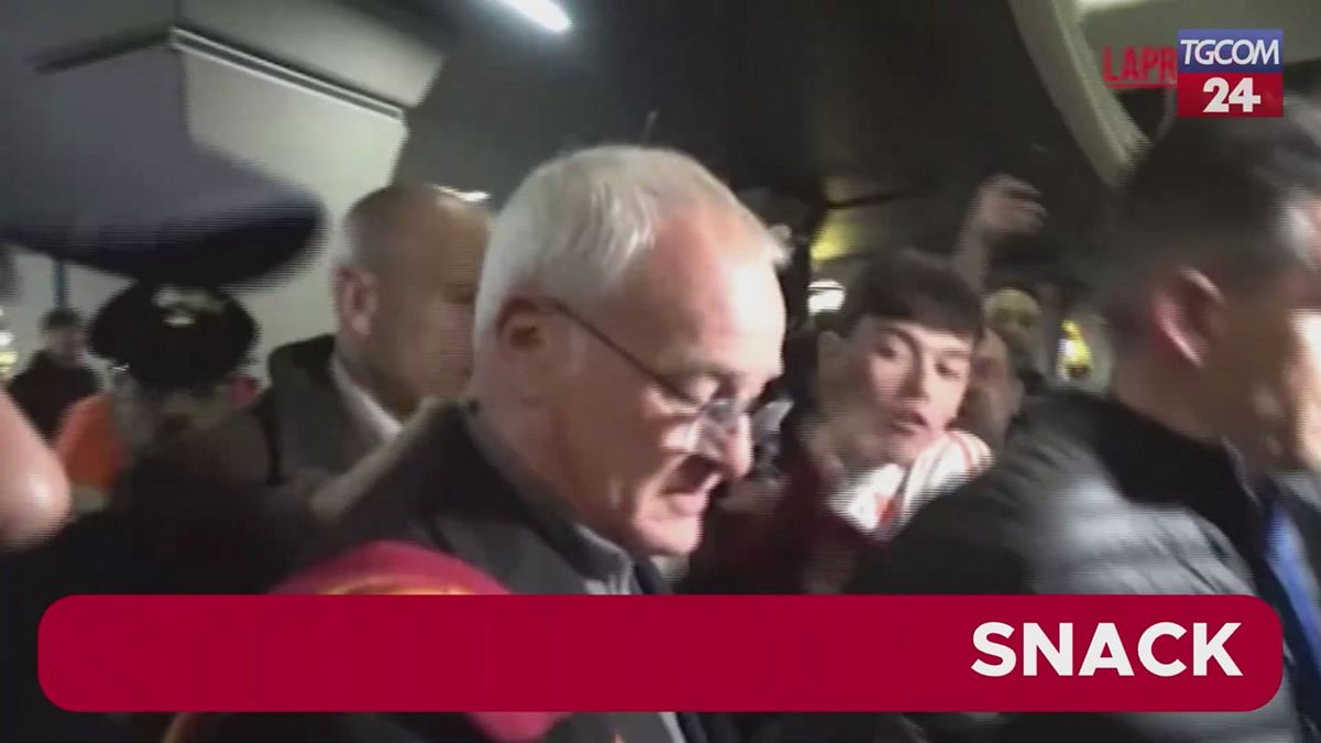 Roma, Claudio Ranieri Fiumicino'ya indi: Taraftarların saldırısı