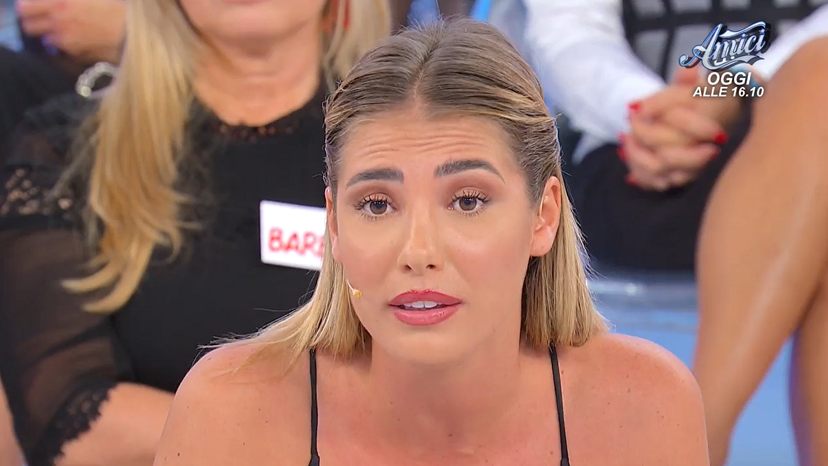 “Erkekler ve Kadınlar”, Martina De Ioannon Ciro'yu geri alıyor