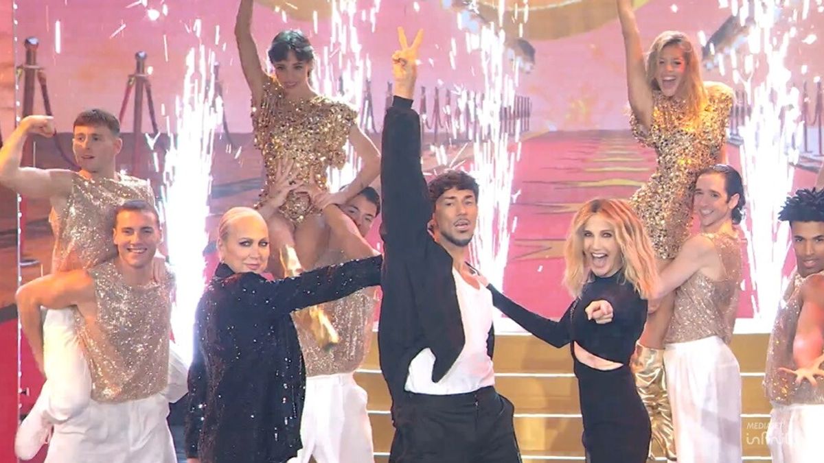Alessandra Celentano, Lorella Cuccarini ve Emanuel Lo “Amici”nin tarihi tema şarkısını yeniden yorumluyor
