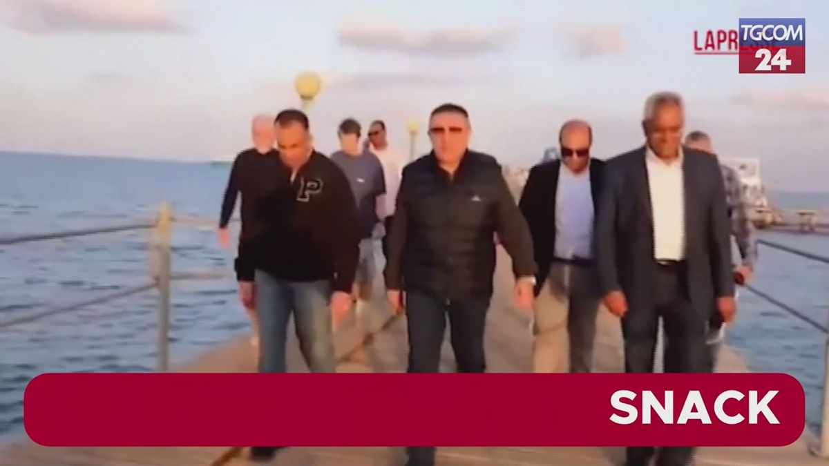 Mısır'da turistleri taşıyan tekne Kızıldeniz'de battı: Kurtarma çalışmaları sürüyor