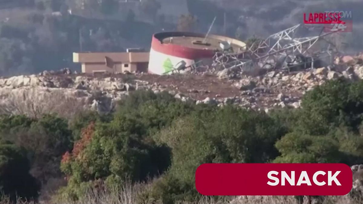 Lübnan ve BM askerleri İsrail sınırında devriye geziyor