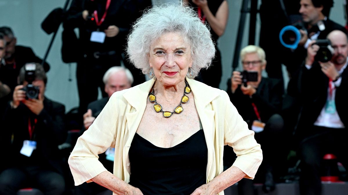 Pedro Almodovar'ın ilham perisi Marisa Paredes'e veda