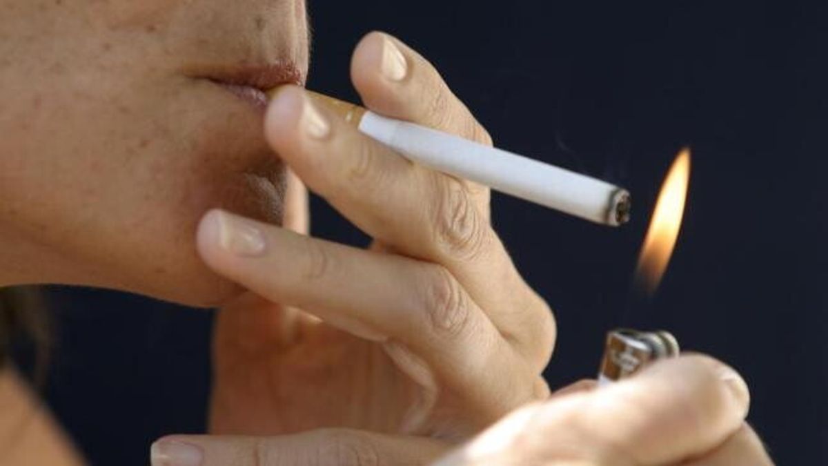 Italiani al banco: ecco come il consumo di alcol e tabacco influisce sulla salute