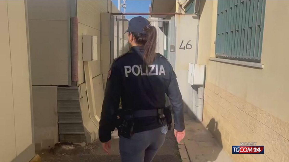 Palermo, partorisce per strada e viene soccorsa dalla Polizia