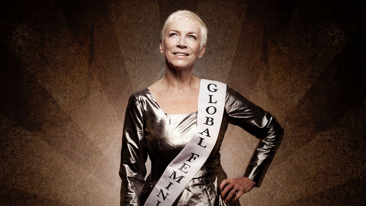 Annie Lennox 70 yaşına girdi, pop ve insani amaçlar arasında “Diva”
