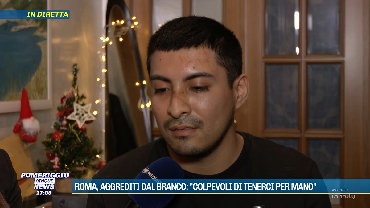Eşcinsel çift Roma'da saldırıya uğradı, iki erkek çocuktan biri öfkelendi