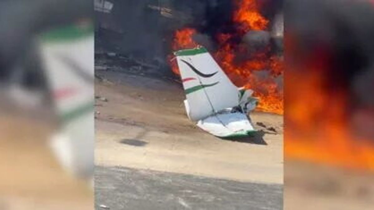 Kenya'da ultralight bir binaya çarptı: en az 3 ölü