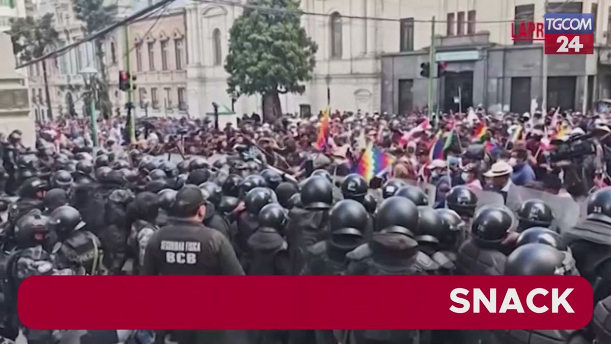 Bolivya'da polisle Evo Morales taraftarları arasında çatışma çıktı