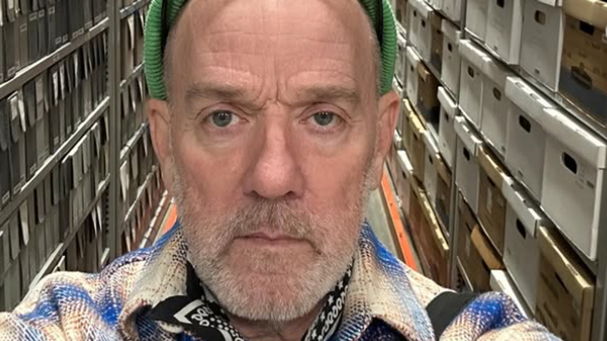 Michael Stipe, Meta'nın sağcılara karşı sosyal medyasını boykot etti
