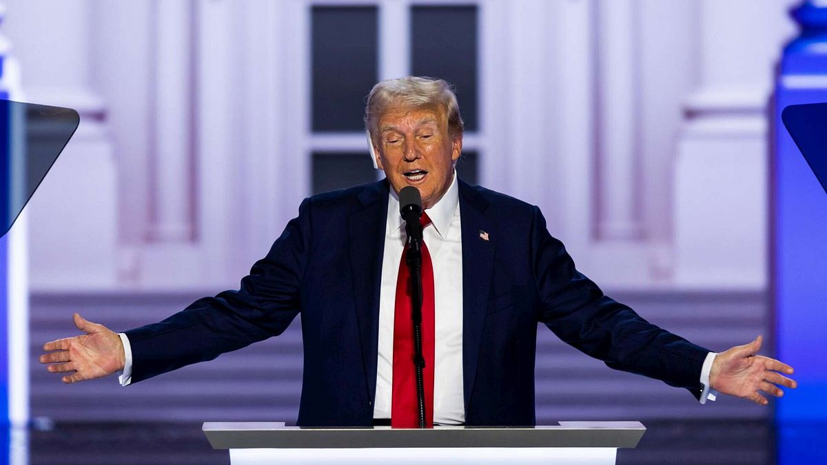 Trump, Biden tarafından atanan bin yöneticinin “tasfiyesine” başladı