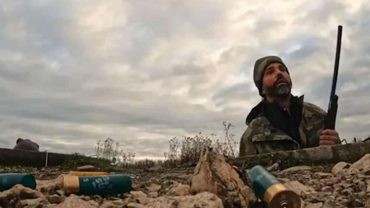 Venedik, bir videoda lagünde Trump Junior Hunting
