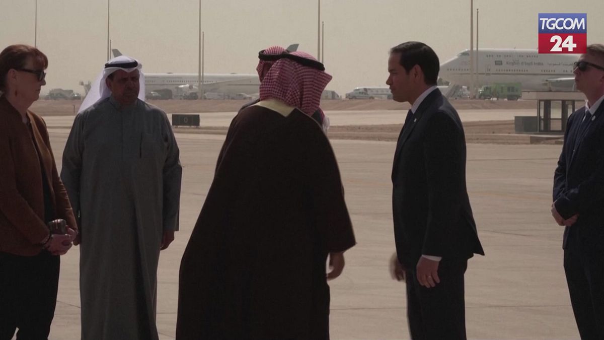 Moskova ile röportajlar için Suudi Arabistan'da Ukrayna, Rubio