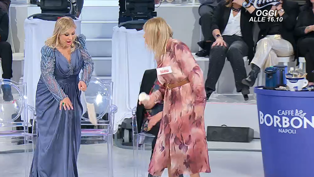 “Erkekler ve Kadınlar”, Gemma ve Tina aceleyle birbirlerine meydan okuyor