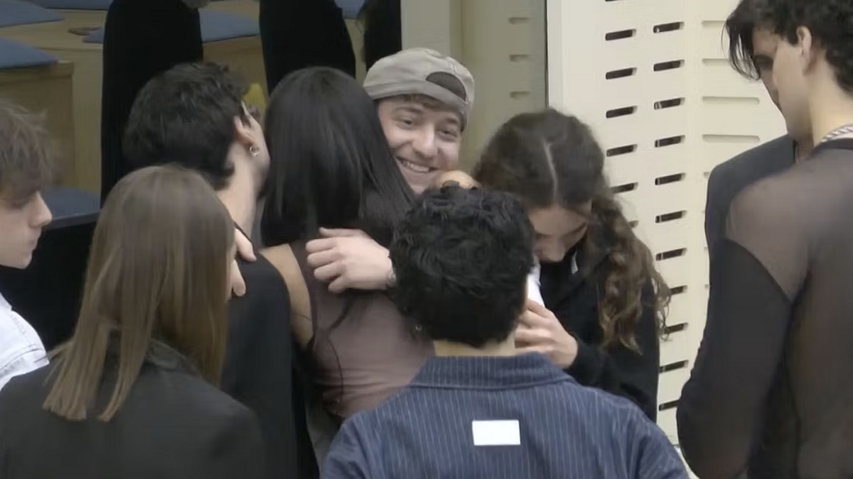 “Amici 24”, Asya ve Vybes akşamın ilk elenen