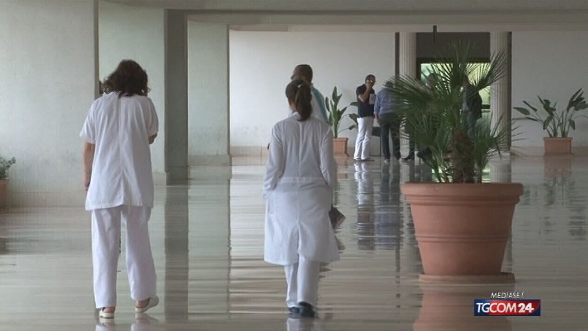 Sağlık Hizmetleri, Doktorlara Cezalar Hemen Yönetici: Reform Hazır