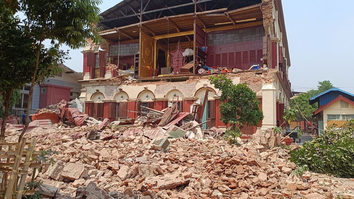 7.7 büyüklüğünde Burma'da deprem, Bangkok Palazzo'yu çöker