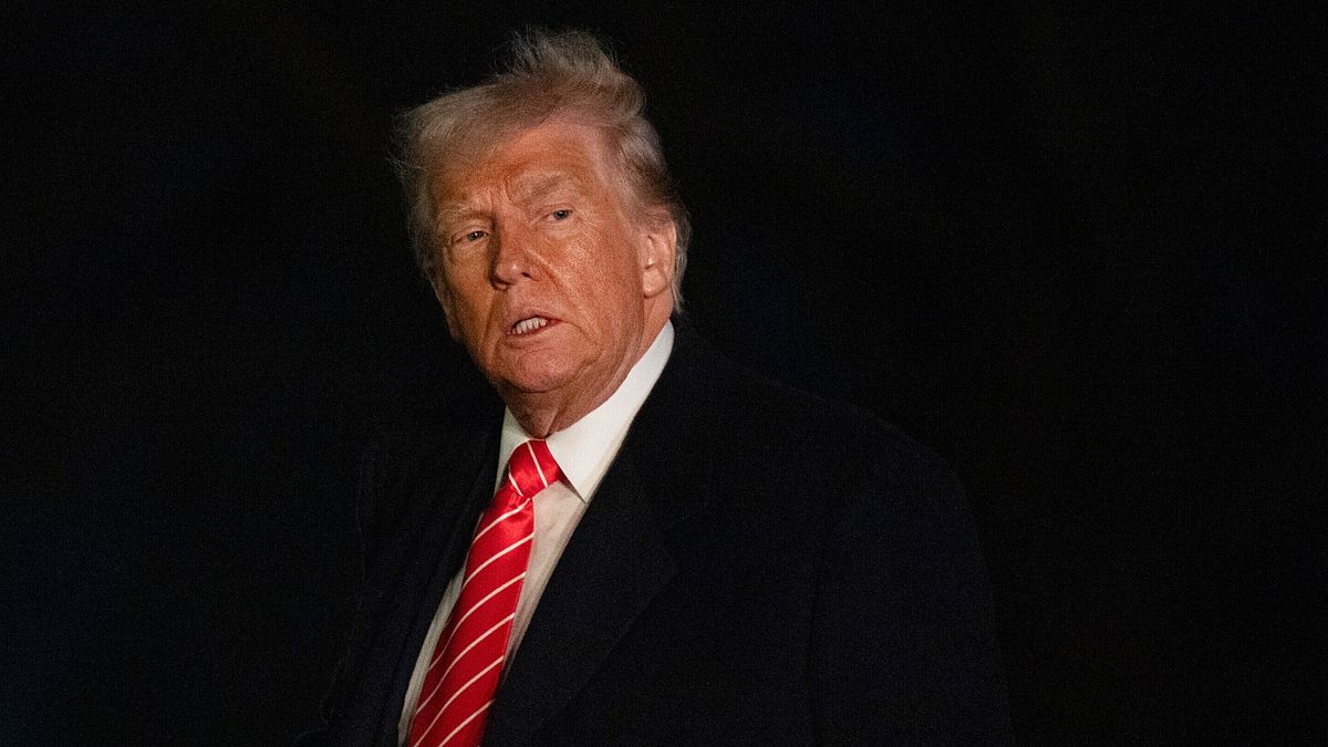 Donald Trump, ABD'den Canlı Haberler