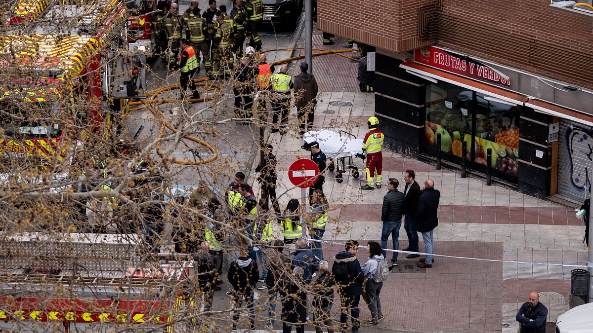 Rogo in un garage in Spagna, morti due vigili del fuoco