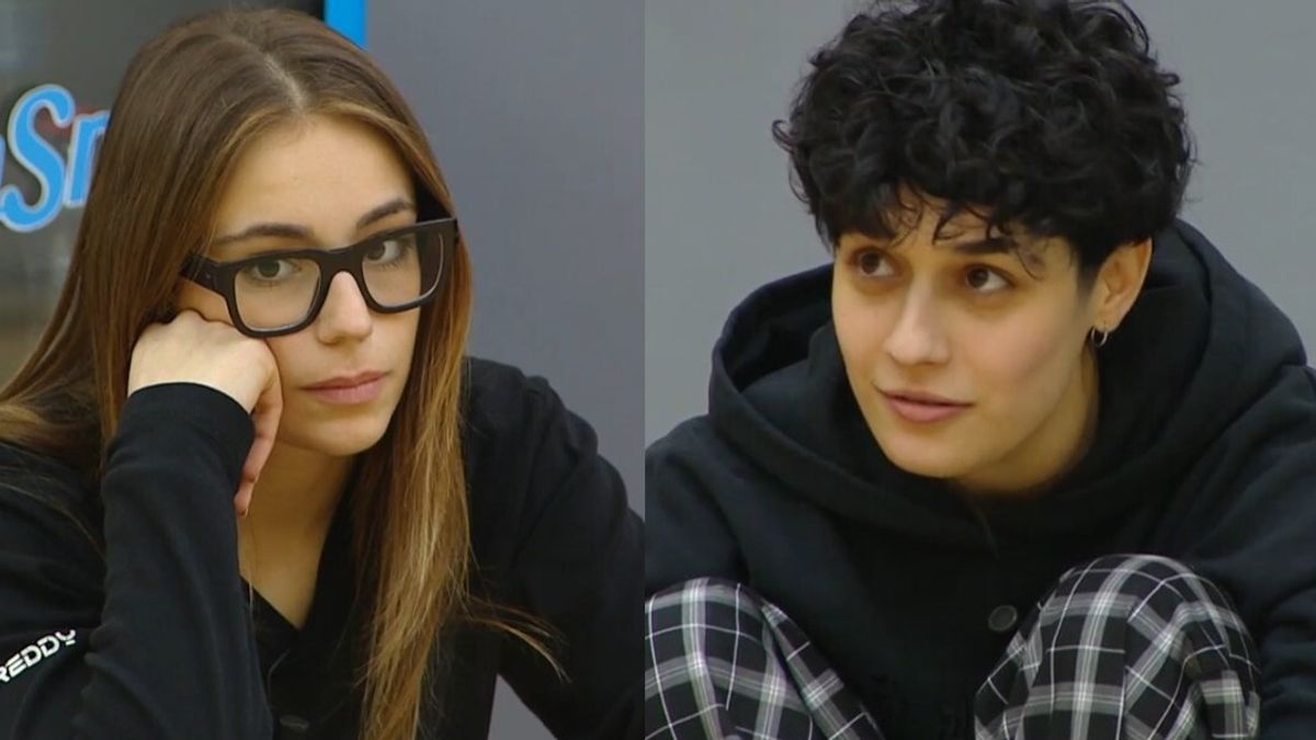 Cri ve Alessia'dan nefret edenlerle mücadele etmeyen arkadaşlara