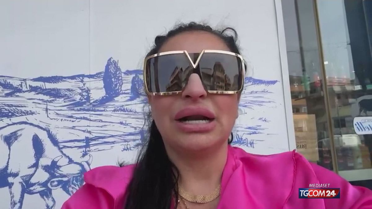 Pasqua, la tiktoker Rita De Crescenzo pronta a invadere il Gargano