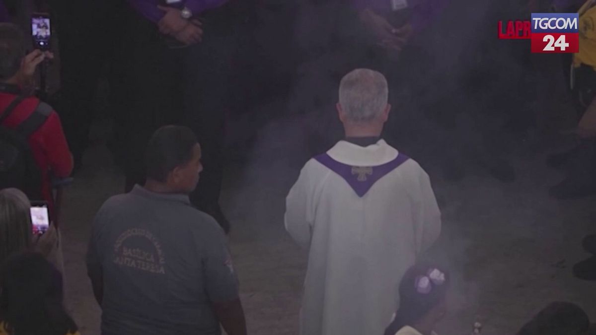 pasqua in venezuela folla immensa alla processione del nazareno di san paolo