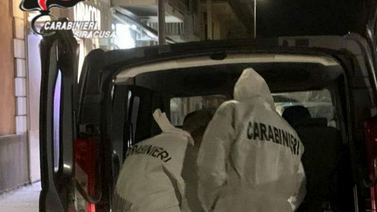 diciassettenne ucciso a coltellate nel siracusano l omicida confessa ho agito per gelosia