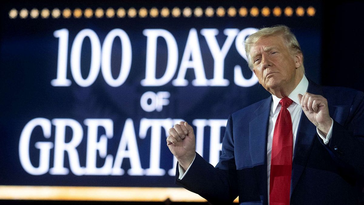Trump celebra i 100 giorni di presidenza: "Con me il mondo ha visto una rivoluzione del buon senso" | "Solo tre clandestini entrati dal Messico"