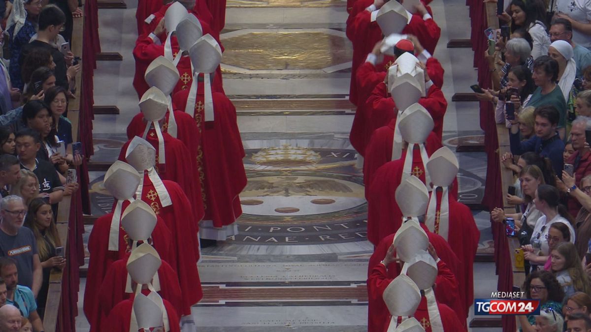 Conti della Santa Sede in rosso, la prima sfida del nuovo Papa